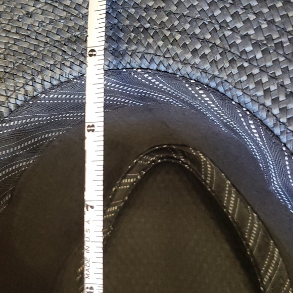 Men's Hat - Picture 4 of 5